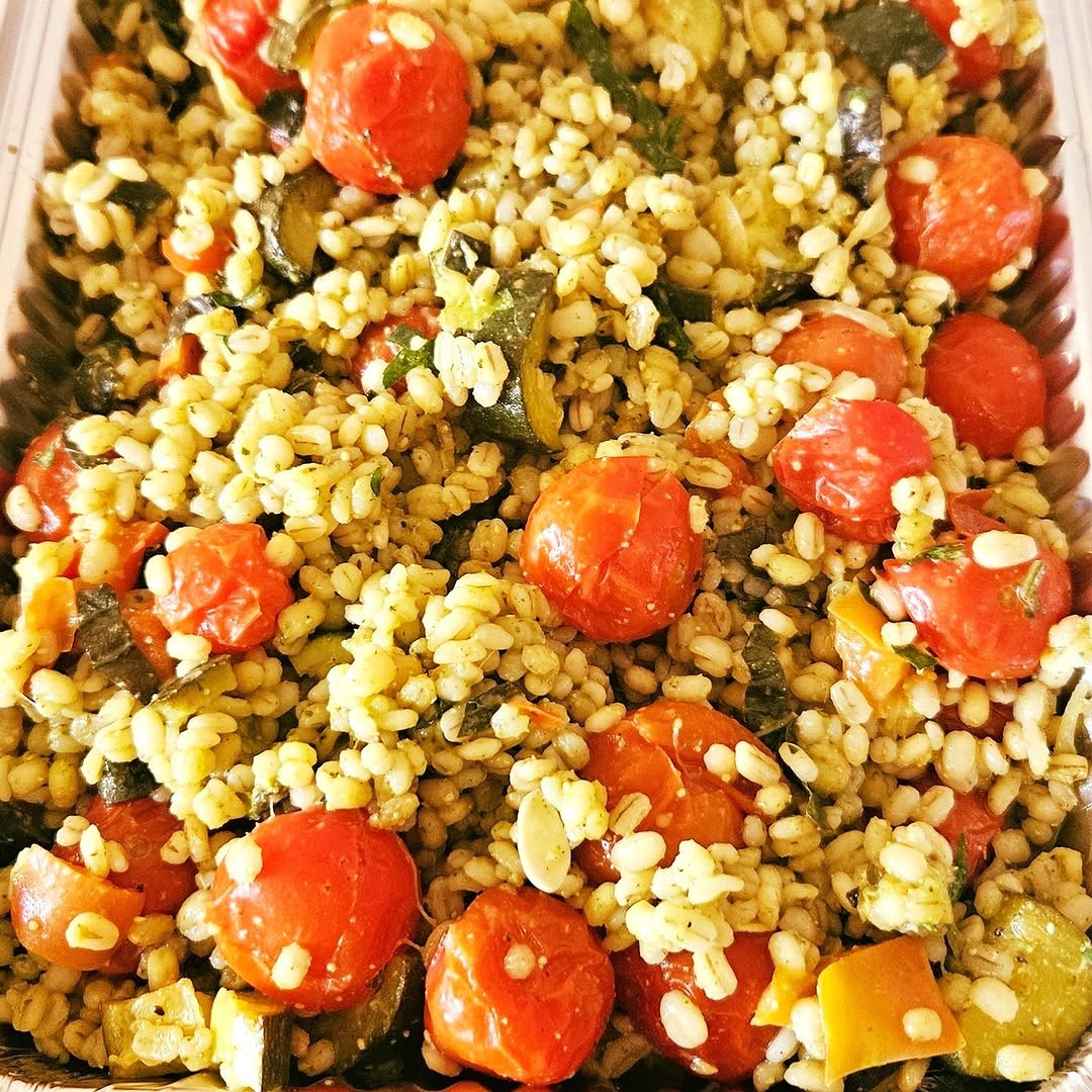 Barley Pesto Salad Cup